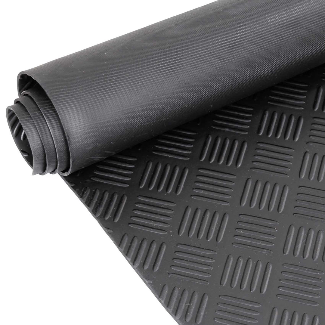 Heavy Duty Slip Resistant Checker Plate Pattern Cold Insulating Rubber Flooring Linear Metre
