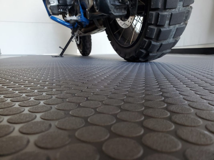 Anti-Fatigue Round Dot Heavy Duty Nitrile Rubber Garage Flooring No Adhesives Required