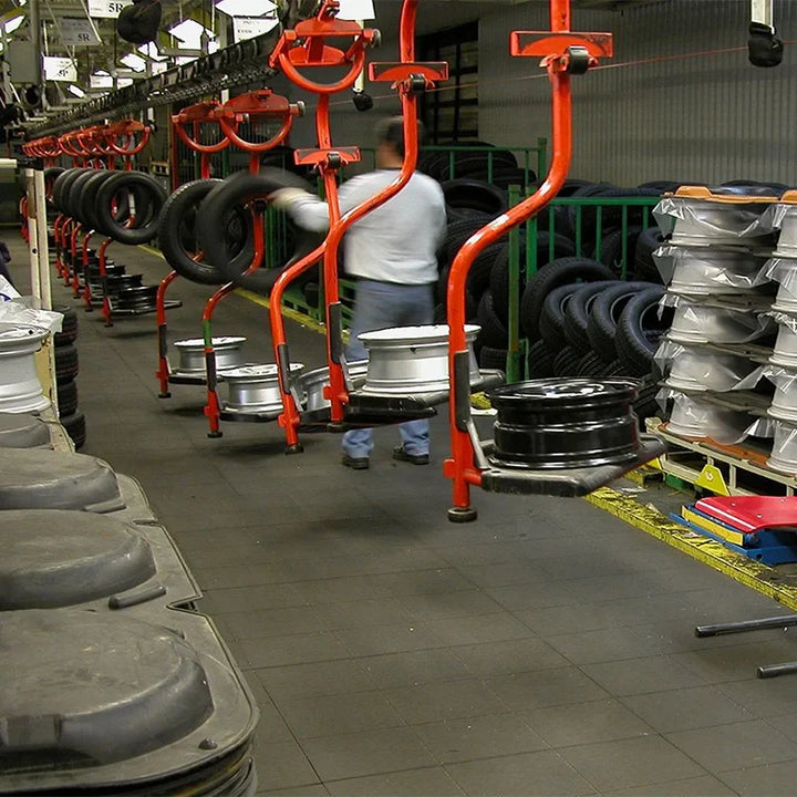 High Quality Anti-Fatigue Interlocking Industrial Rubber Mats Hollowed Reverse for Extra Cushioning