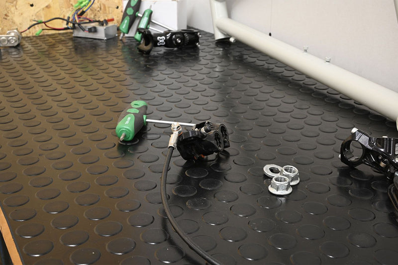 Anti-Fatigue Round Dot Rubber Kennel Flooring with Attractive Pattern